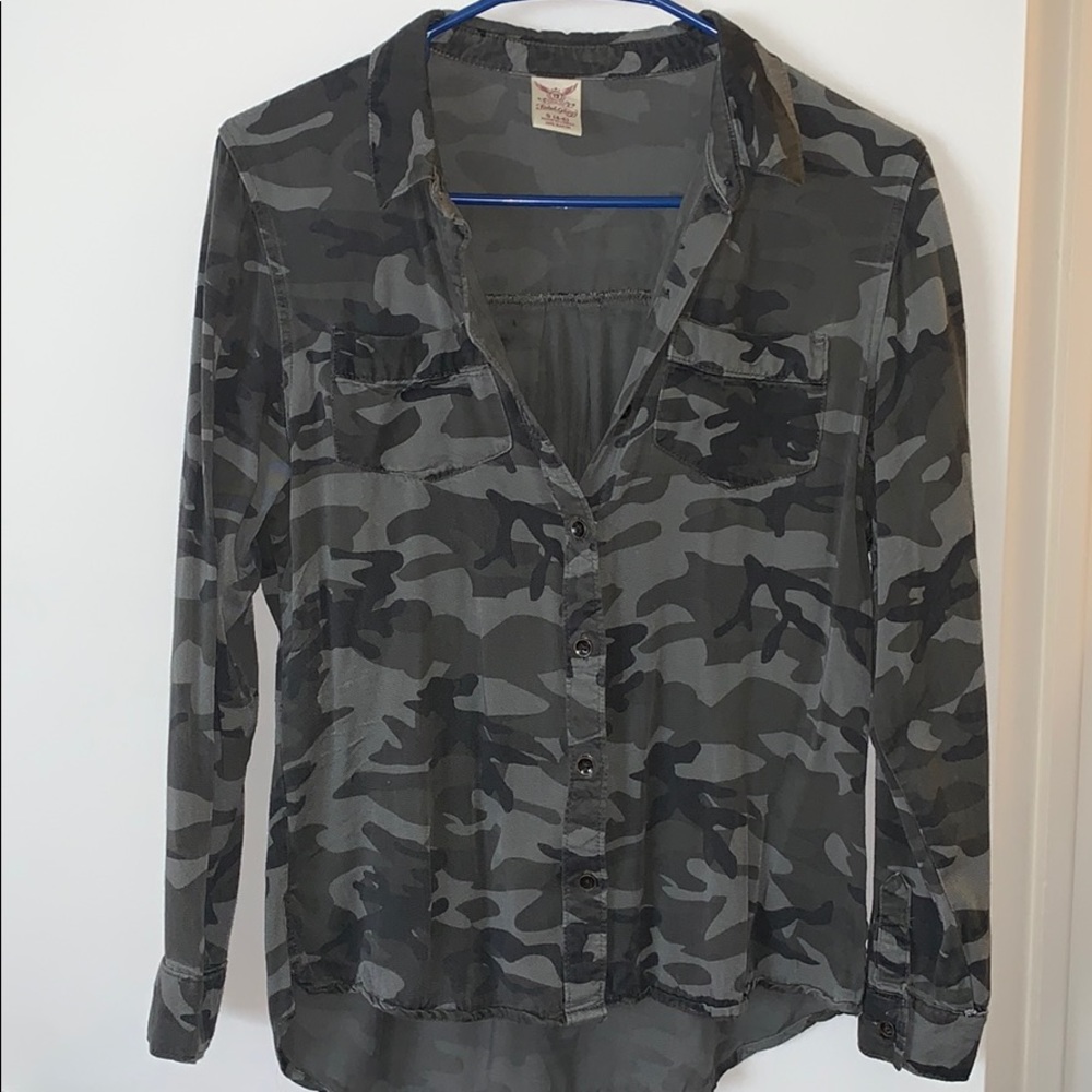 Camo button-up